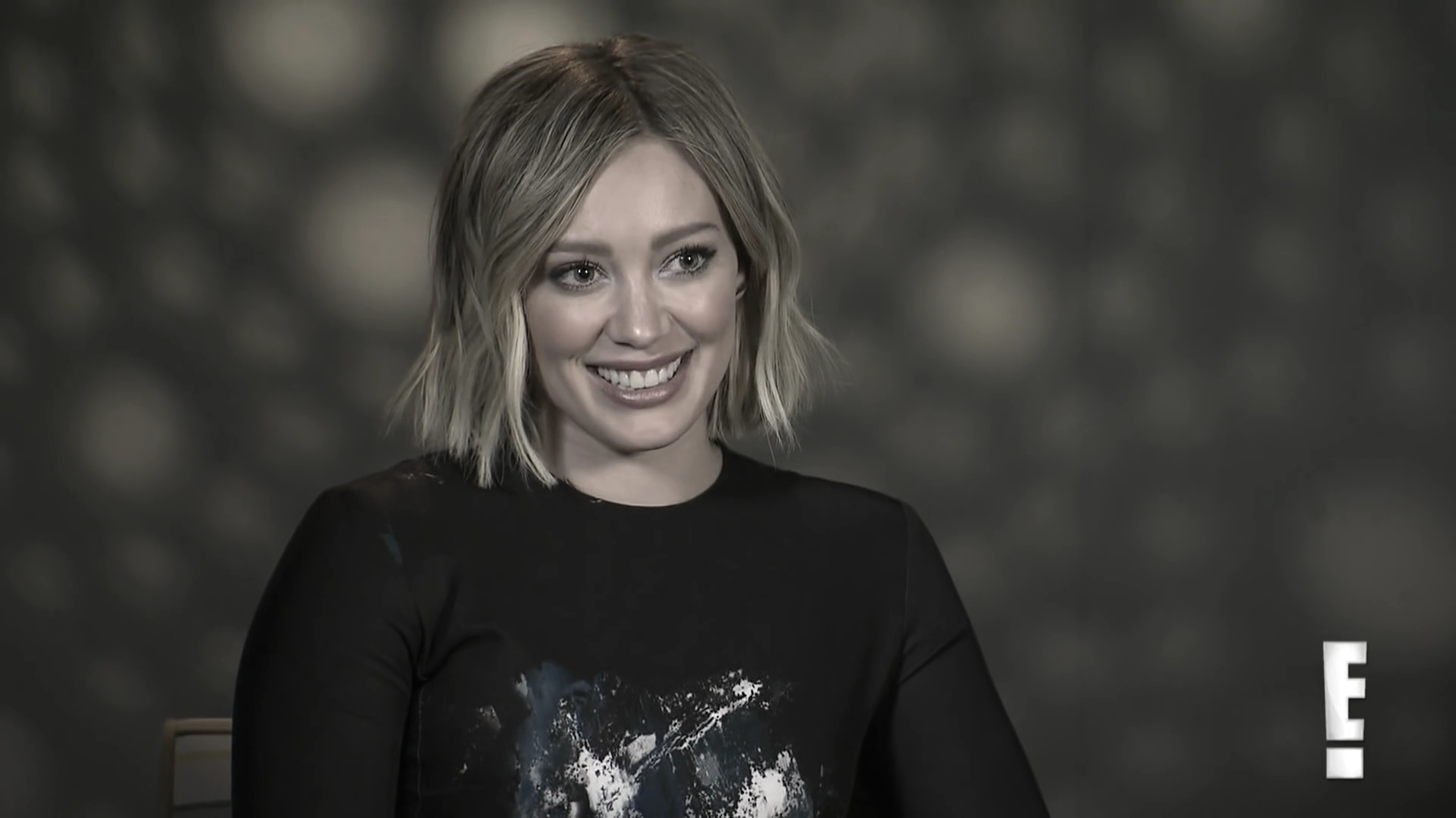 DailyDuff_dot_nl-2016Enews_HilaryDuffPlaysHilariousTwoTruthsandaLieGame0131.jpg