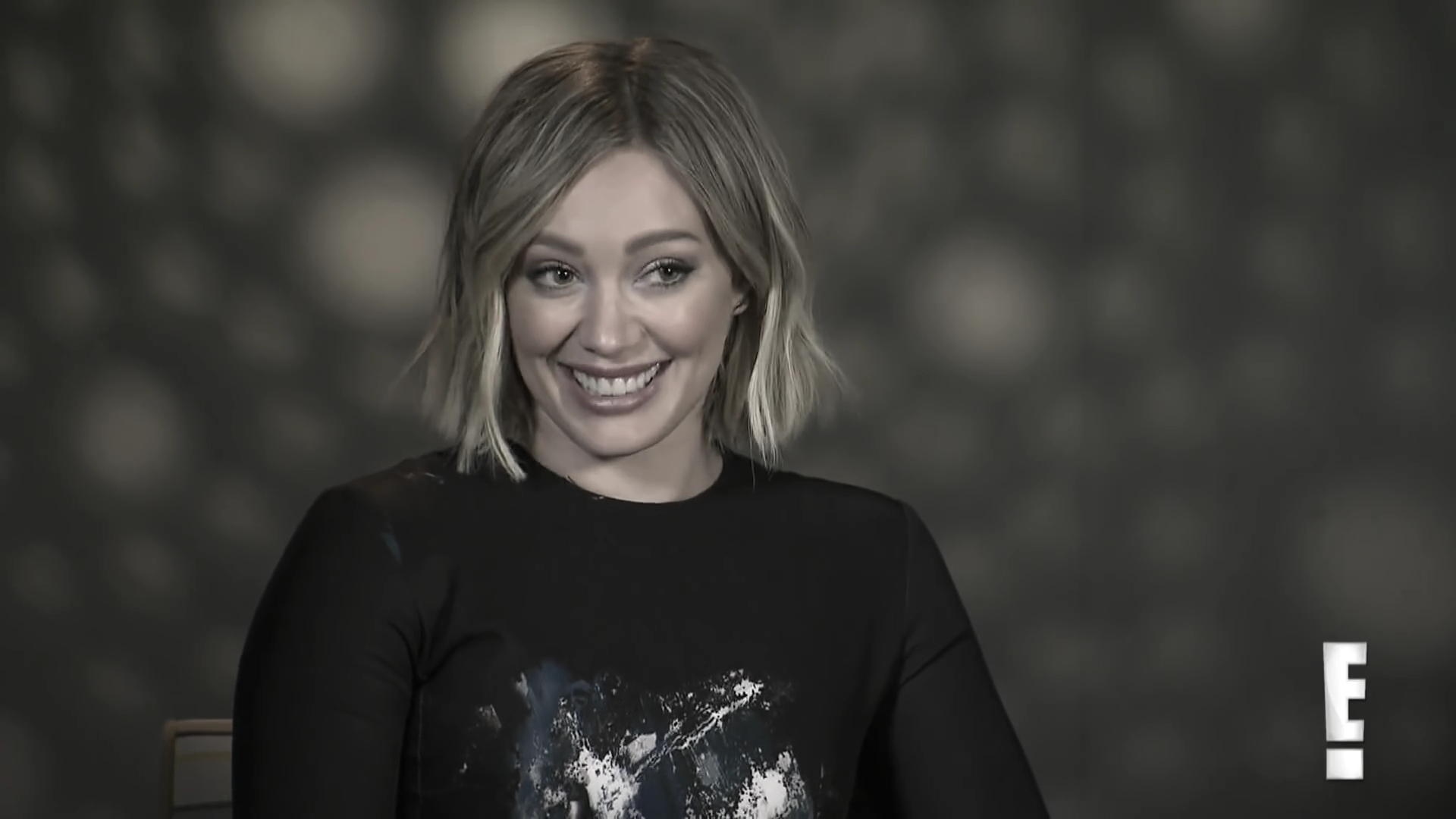 DailyDuff_dot_nl-2016Enews_HilaryDuffPlaysHilariousTwoTruthsandaLieGame0133.jpg
