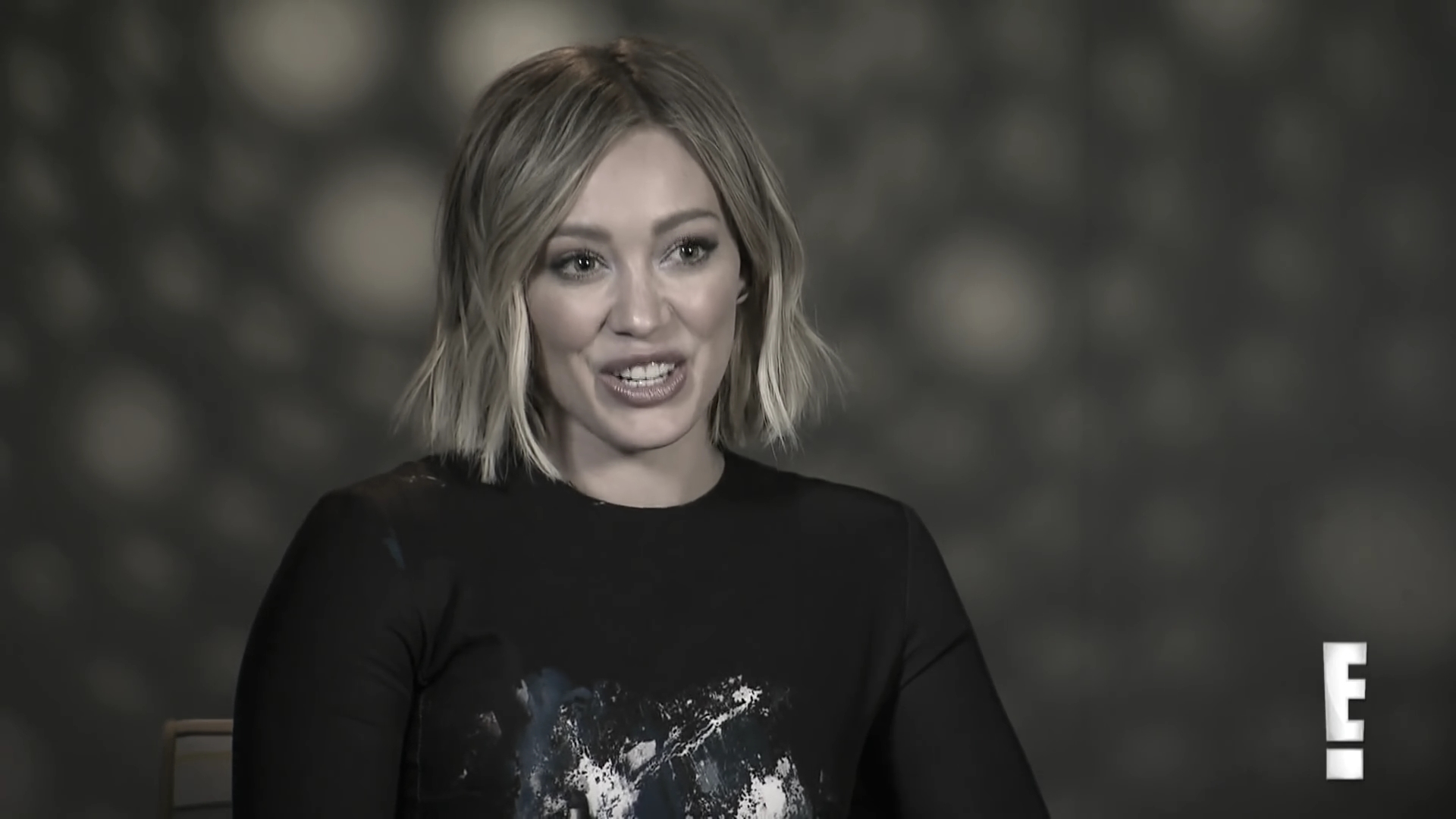 DailyDuff_dot_nl-2016Enews_HilaryDuffPlaysHilariousTwoTruthsandaLieGame0135.jpg