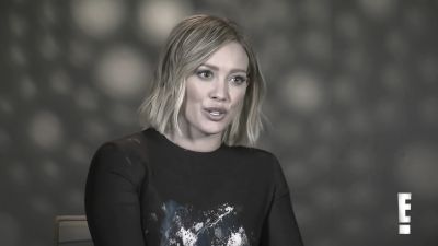 DailyDuff_dot_nl-2016Enews_HilaryDuffCantDecideBetweenMusicorMotherhood0039.jpg