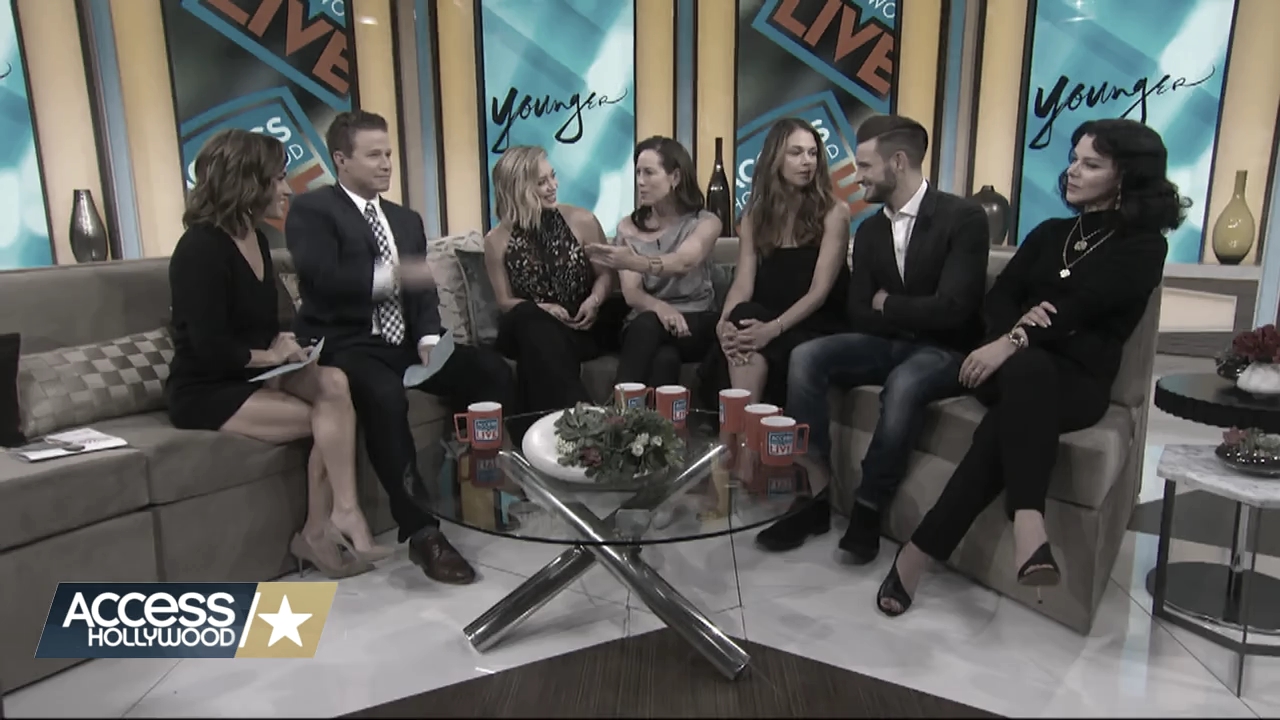 DailyDuff_dot_nl-2016AccesHollywood0111.jpg