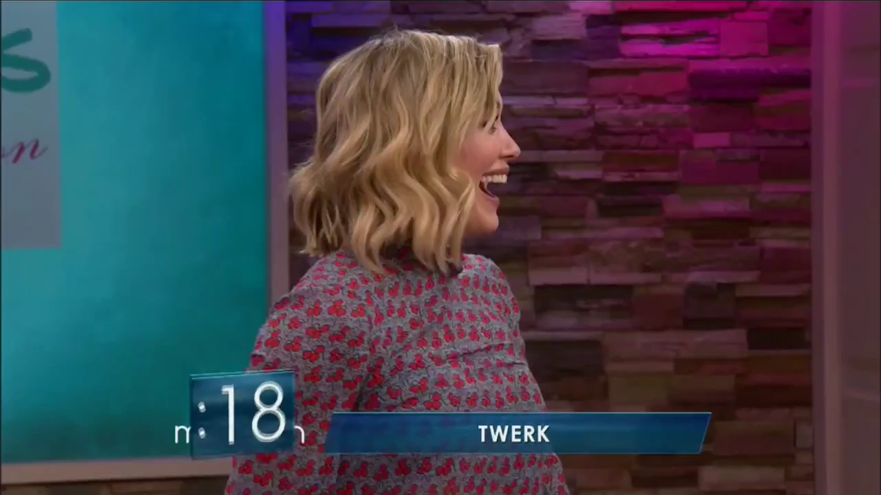DailyDuff_dot_nl-2016MeredithVieiraShow0822.jpg