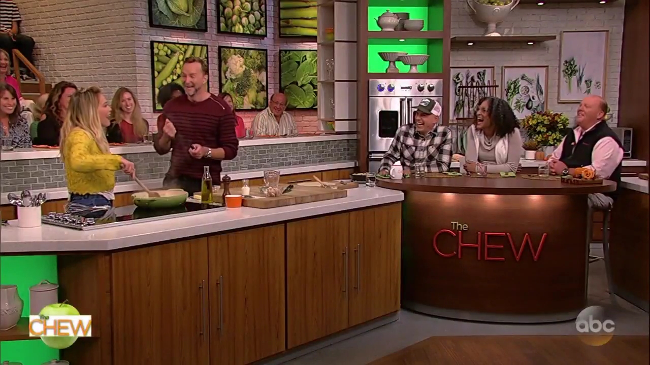 DailyDuff-dot-nl_17oktober2016-TheChew0307.jpg