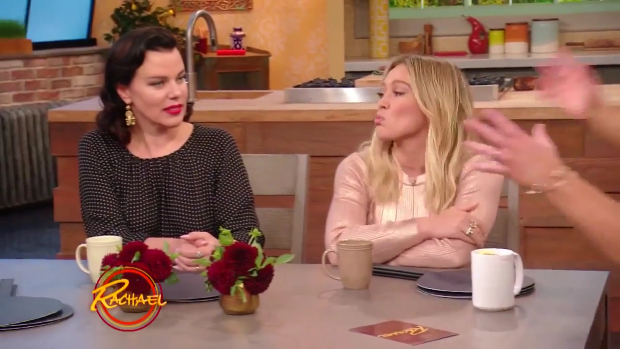 DailyDuff-dot-nl_18oktober2016-TheRachaelRayShow0144.jpg