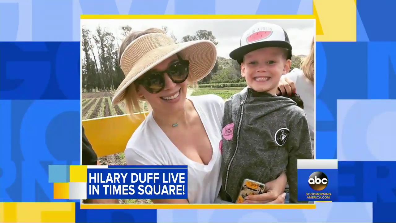 DailyDuff-dot-NL_2017GoodMorningAmerica0187.jpg