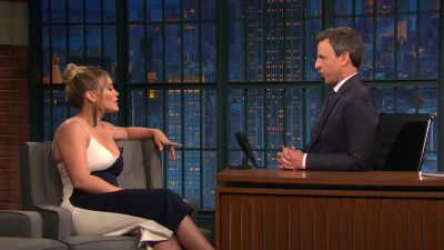 DailyDuff-dot-NL_2017LateNightWithSethMeyers0049.jpg