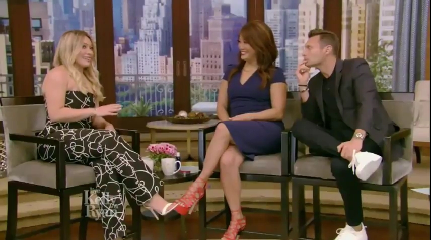 DailyDuff-dot-NL_LiveWithRyandAndKelly-29juni2017-0148.jpg DailyDuff-dot-NL_LiveWithRyandAndKelly-29juni2017-0148.jpg