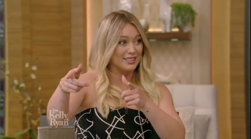 DailyDuff-dot-NL_LiveWithRyandAndKelly-29juni2017-0237.jpg DailyDuff-dot-NL_LiveWithRyandAndKelly-29juni2017-0237.jpg