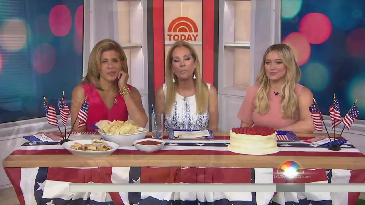 DailyDuff-dot-NL_TheTodayShow-4juli2017-0037.jpg