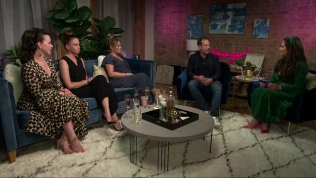 DailyDuff-dot-NL_2018GettingYoungerFacebookLive0408.jpg DailyDuff-dot-NL_2018GettingYoungerFacebookLive0408.jpg