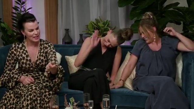 DailyDuff-dot-NL_2018GettingYoungerFacebookLive1540.jpg DailyDuff-dot-NL_2018GettingYoungerFacebookLive1540.jpg