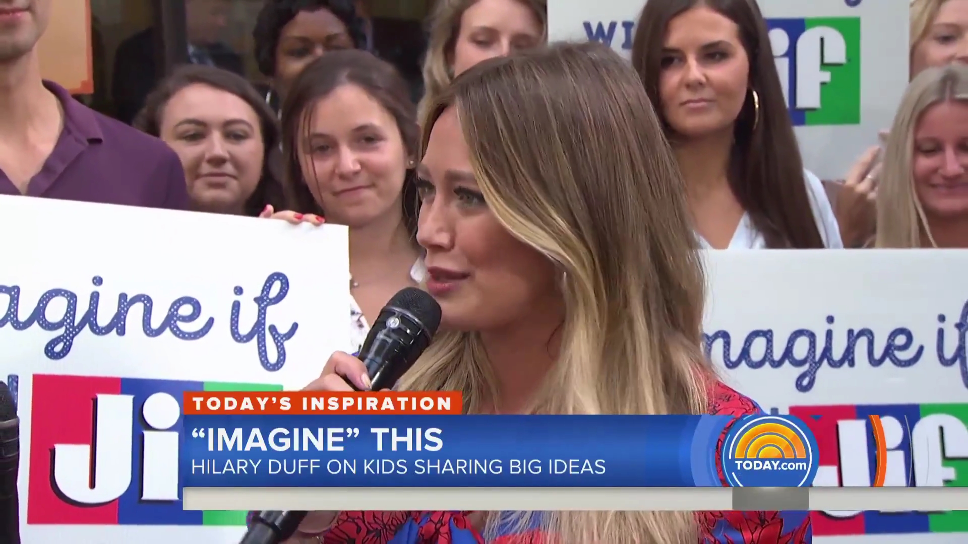 DailyDuff-dot-NL_2018TheTodayShow0082.jpg DailyDuff-dot-NL_2018TheTodayShow0082.jpg