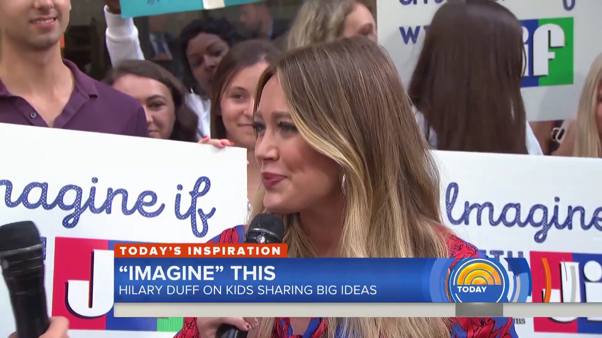 DailyDuff-dot-NL_2018TheTodayShow0098.jpg DailyDuff-dot-NL_2018TheTodayShow0098.jpg