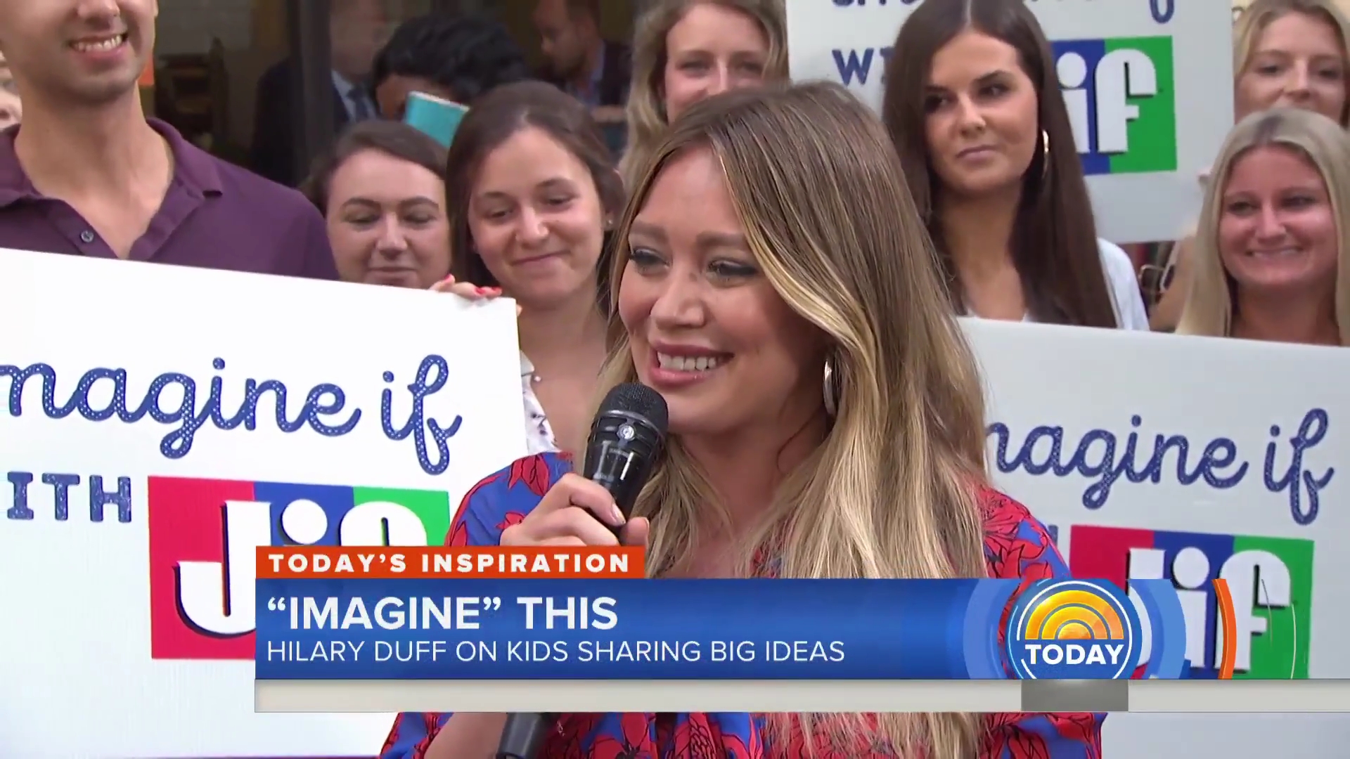 DailyDuff-dot-NL_2018TheTodayShow0114.jpg DailyDuff-dot-NL_2018TheTodayShow0114.jpg