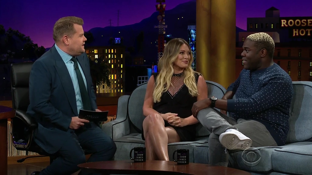 DailyDuff-dot-nl_2018TheLateLateShowWithJamesCorden0767.jpg