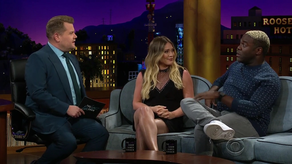 DailyDuff-dot-nl_2018TheLateLateShowWithJamesCorden0768.jpg