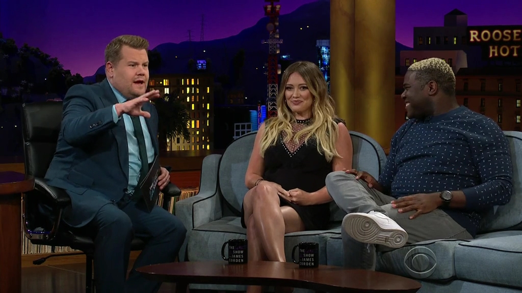 DailyDuff-dot-nl_2018TheLateLateShowWithJamesCorden0821.jpg DailyDuff-dot-nl_2018TheLateLateShowWithJamesCorden0821.jpg