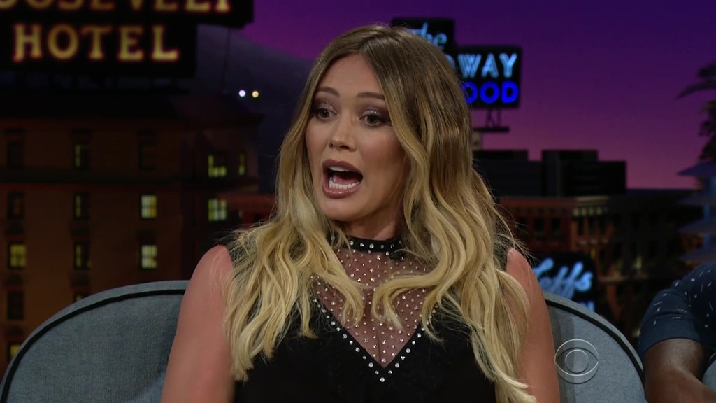 DailyDuff-dot-nl_2018TheLateLateShowWithJamesCorden0833.jpg DailyDuff-dot-nl_2018TheLateLateShowWithJamesCorden0833.jpg