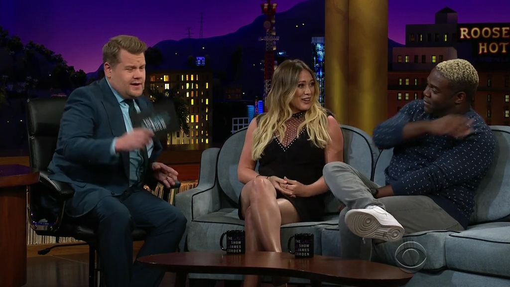 DailyDuff-dot-nl_2018TheLateLateShowWithJamesCorden0902.jpg