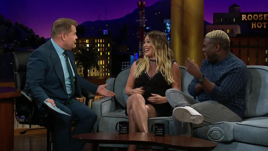 DailyDuff-dot-nl_2018TheLateLateShowWithJamesCorden0916.jpg DailyDuff-dot-nl_2018TheLateLateShowWithJamesCorden0916.jpg