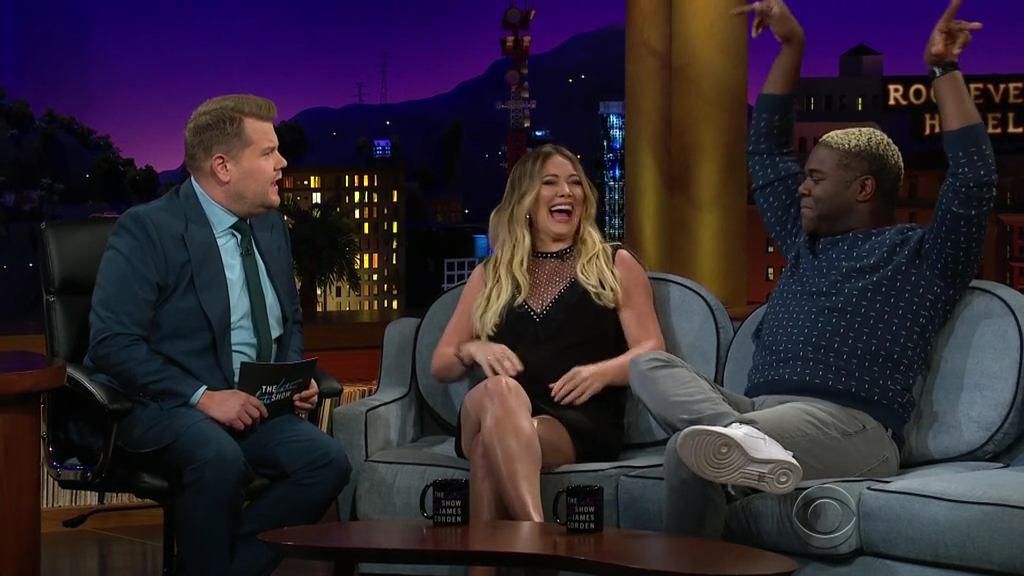 DailyDuff-dot-nl_2018TheLateLateShowWithJamesCorden0983.jpg DailyDuff-dot-nl_2018TheLateLateShowWithJamesCorden0983.jpg