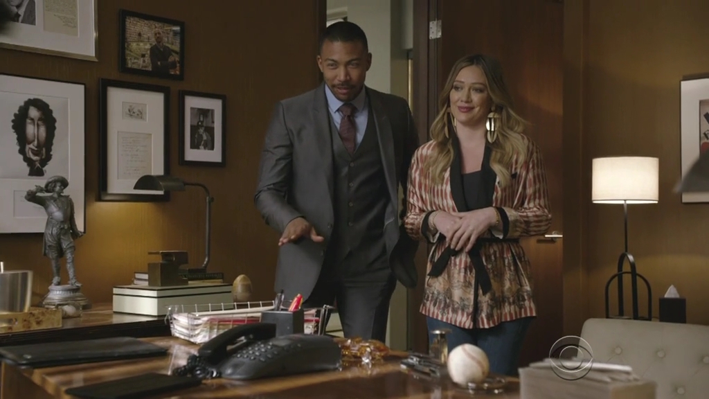 DailyDuff-dot-nl_2018TheLateLateShowWithJamesCorden1123.jpg DailyDuff-dot-nl_2018TheLateLateShowWithJamesCorden1123.jpg