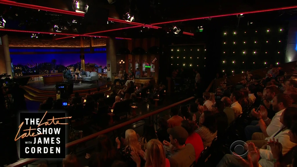 DailyDuff-dot-nl_2018TheLateLateShowWithJamesCorden1149.jpg DailyDuff-dot-nl_2018TheLateLateShowWithJamesCorden1149.jpg