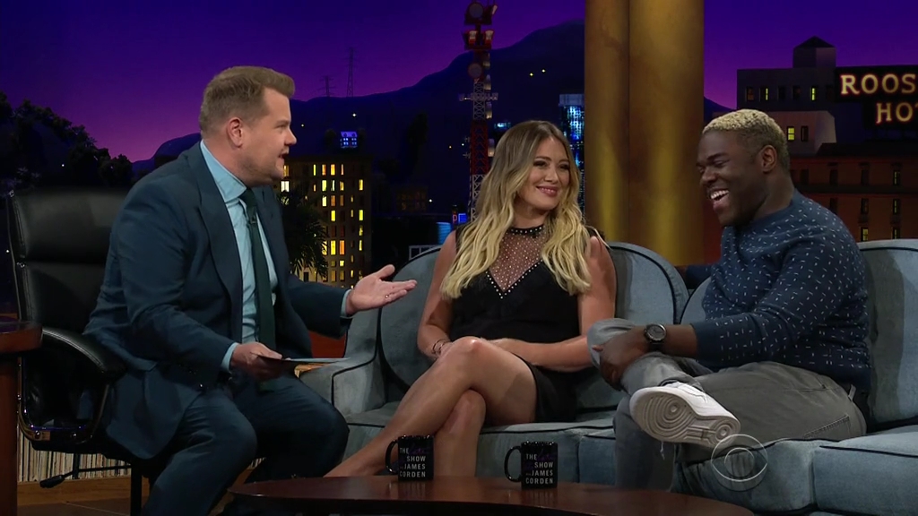 DailyDuff-dot-nl_2018TheLateLateShowWithJamesCorden1211.jpg DailyDuff-dot-nl_2018TheLateLateShowWithJamesCorden1211.jpg