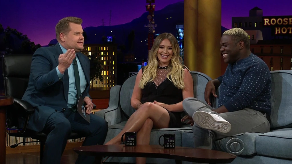 DailyDuff-dot-nl_2018TheLateLateShowWithJamesCorden1246.jpg