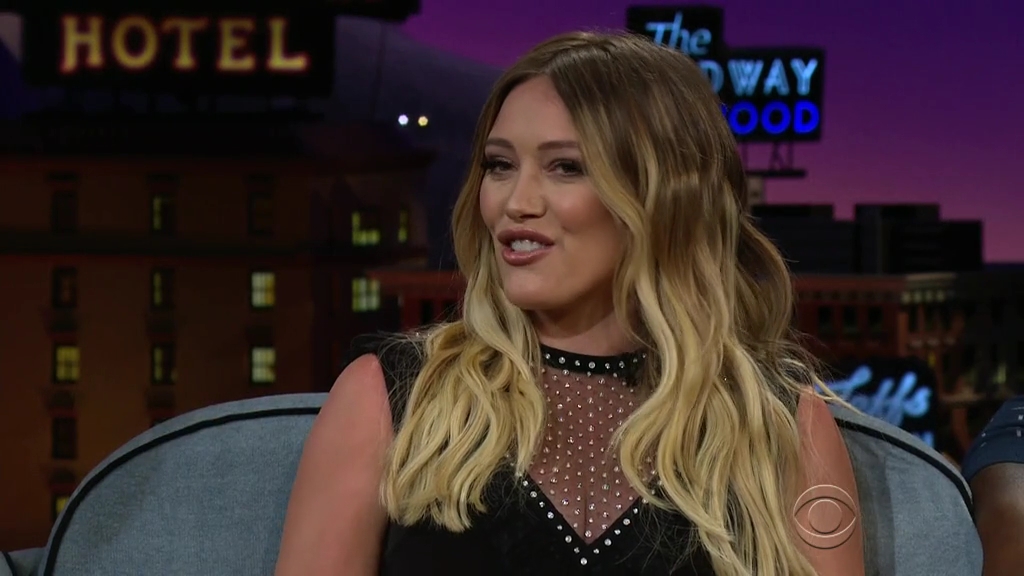 DailyDuff-dot-nl_2018TheLateLateShowWithJamesCorden1366.jpg