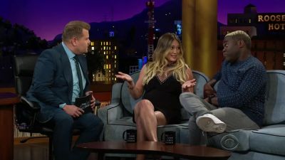 DailyDuff-dot-nl_2018TheLateLateShowWithJamesCorden0853.jpg