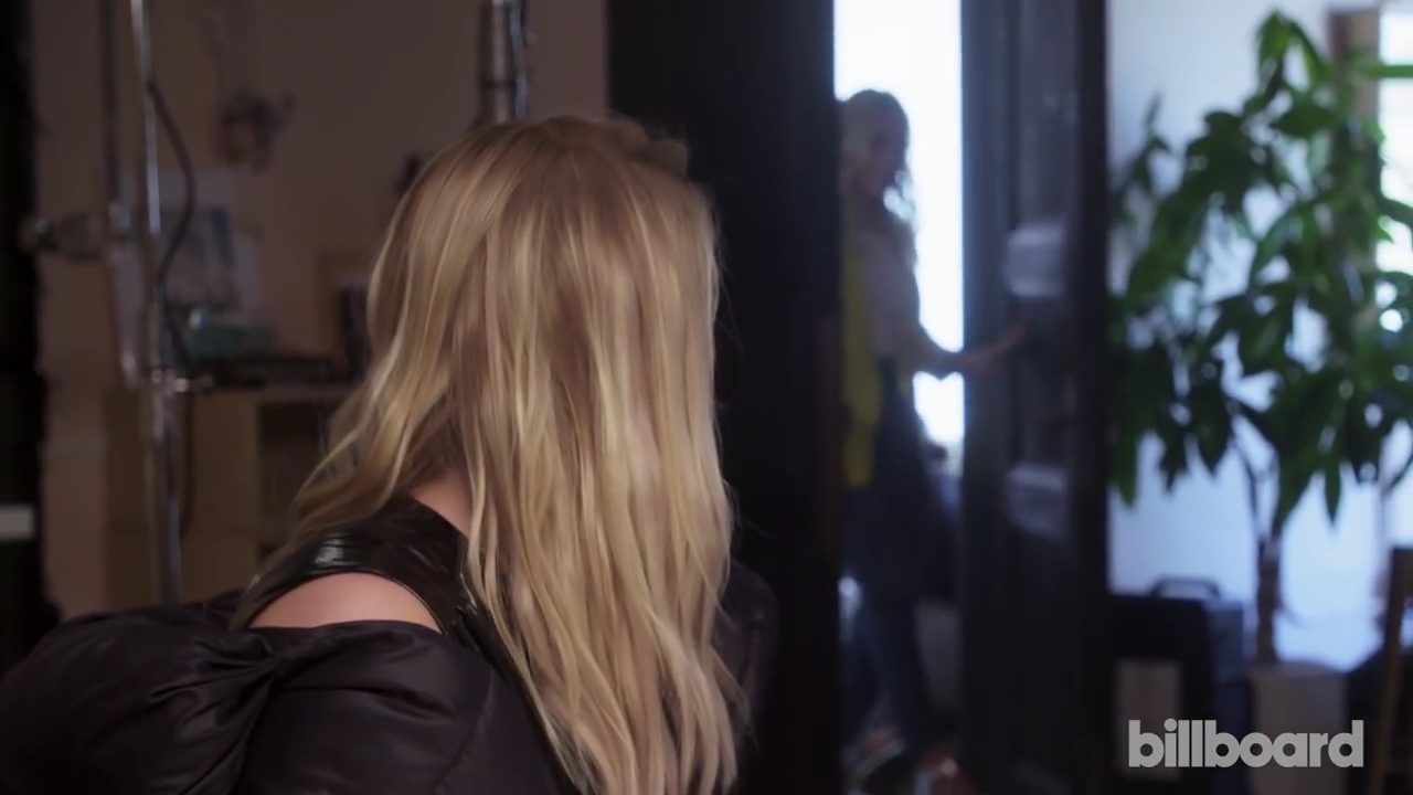 DailyDuff-dot-nl_2019Billboard-QuizzedMeganTrainor0036.jpg DailyDuff-dot-nl_2019Billboard-QuizzedMeganTrainor0036.jpg