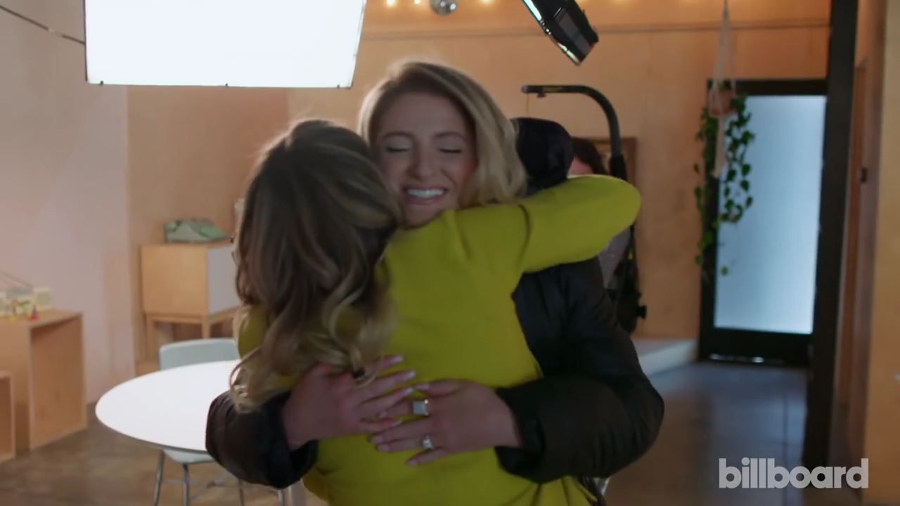 DailyDuff-dot-nl_2019Billboard-QuizzedMeganTrainor0045.jpg DailyDuff-dot-nl_2019Billboard-QuizzedMeganTrainor0045.jpg