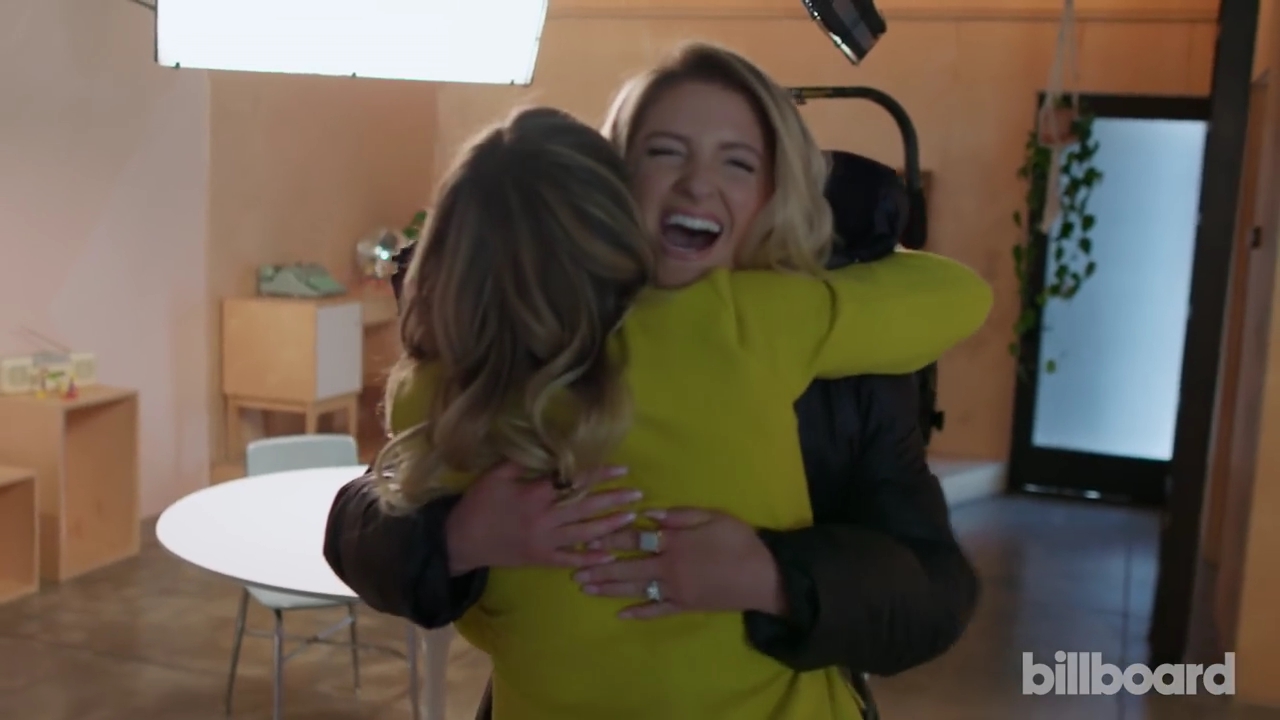 DailyDuff-dot-nl_2019Billboard-QuizzedMeganTrainor0046.jpg DailyDuff-dot-nl_2019Billboard-QuizzedMeganTrainor0046.jpg