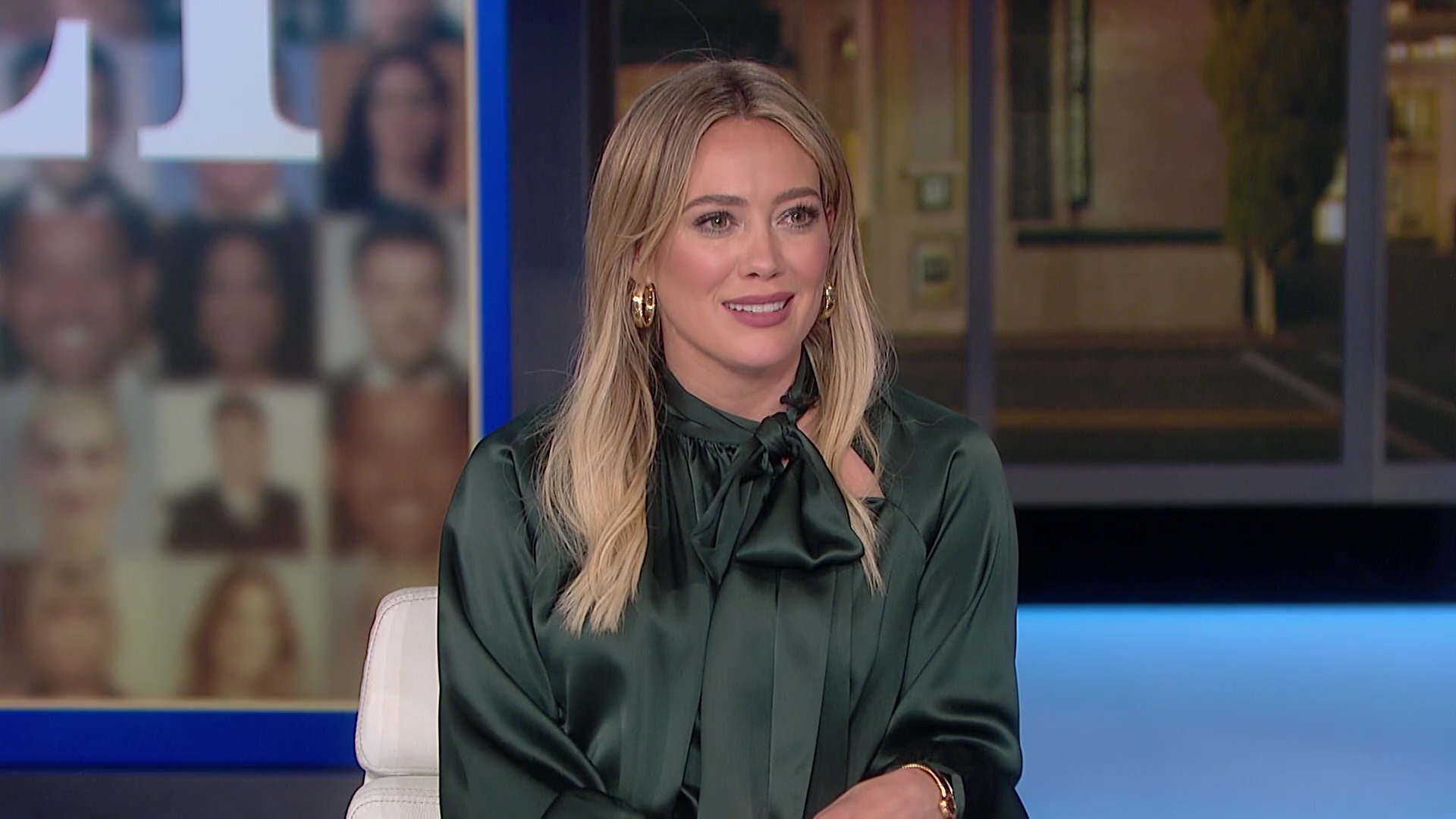 DailyDuff-dot-nl_2019EntertainmentTonight00098.jpg