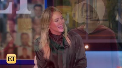 DailyDuff-dot-nl_2019EntertainmentTonight00121.jpg