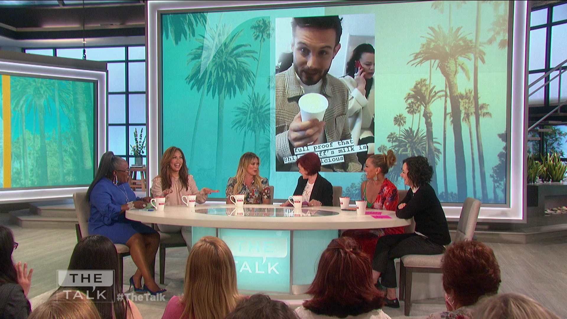 DailyDuff-dot-nl_2019theTalk0307.jpg