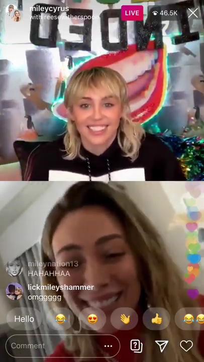 DailyDuff-dot-nl_2020InstagramLiveWithMiley0049.jpg