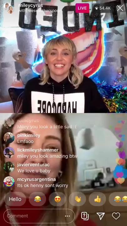 DailyDuff-dot-nl_2020InstagramLiveWithMiley0293.jpg DailyDuff-dot-nl_2020InstagramLiveWithMiley0293.jpg