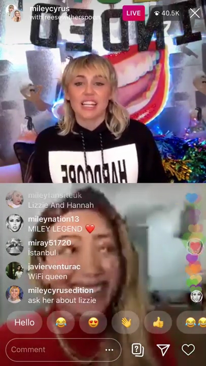 DailyDuff-dot-nl_2020InstagramLiveWithMiley0383.jpg DailyDuff-dot-nl_2020InstagramLiveWithMiley0383.jpg