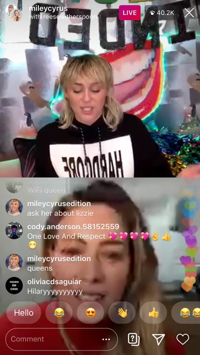 DailyDuff-dot-nl_2020InstagramLiveWithMiley0390.jpg