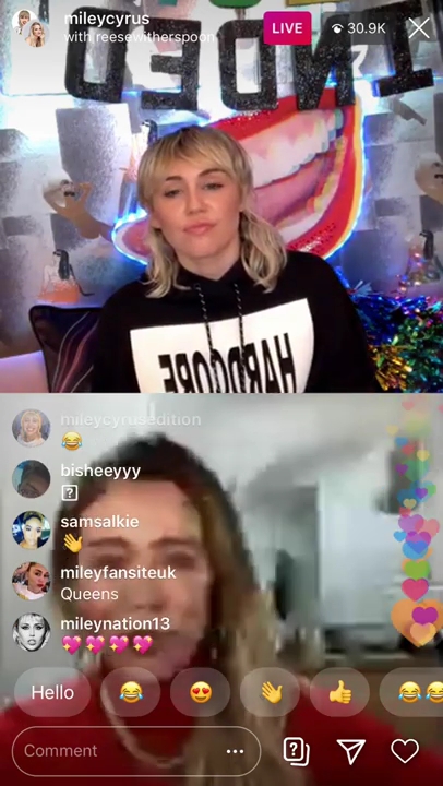 DailyDuff-dot-nl_2020InstagramLiveWithMiley0477.jpg DailyDuff-dot-nl_2020InstagramLiveWithMiley0477.jpg