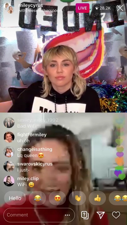 DailyDuff-dot-nl_2020InstagramLiveWithMiley0498.jpg