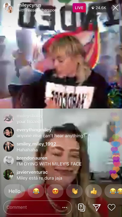 DailyDuff-dot-nl_2020InstagramLiveWithMiley0535.jpg