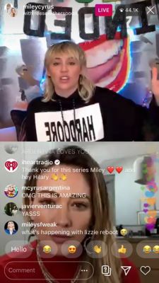 DailyDuff-dot-nl_2020InstagramLiveWithMiley0356.jpg