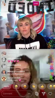 DailyDuff-dot-nl_2020InstagramLiveWithMiley0483.jpg