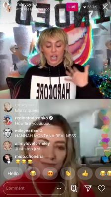 DailyDuff-dot-nl_2020InstagramLiveWithMiley0586.jpg