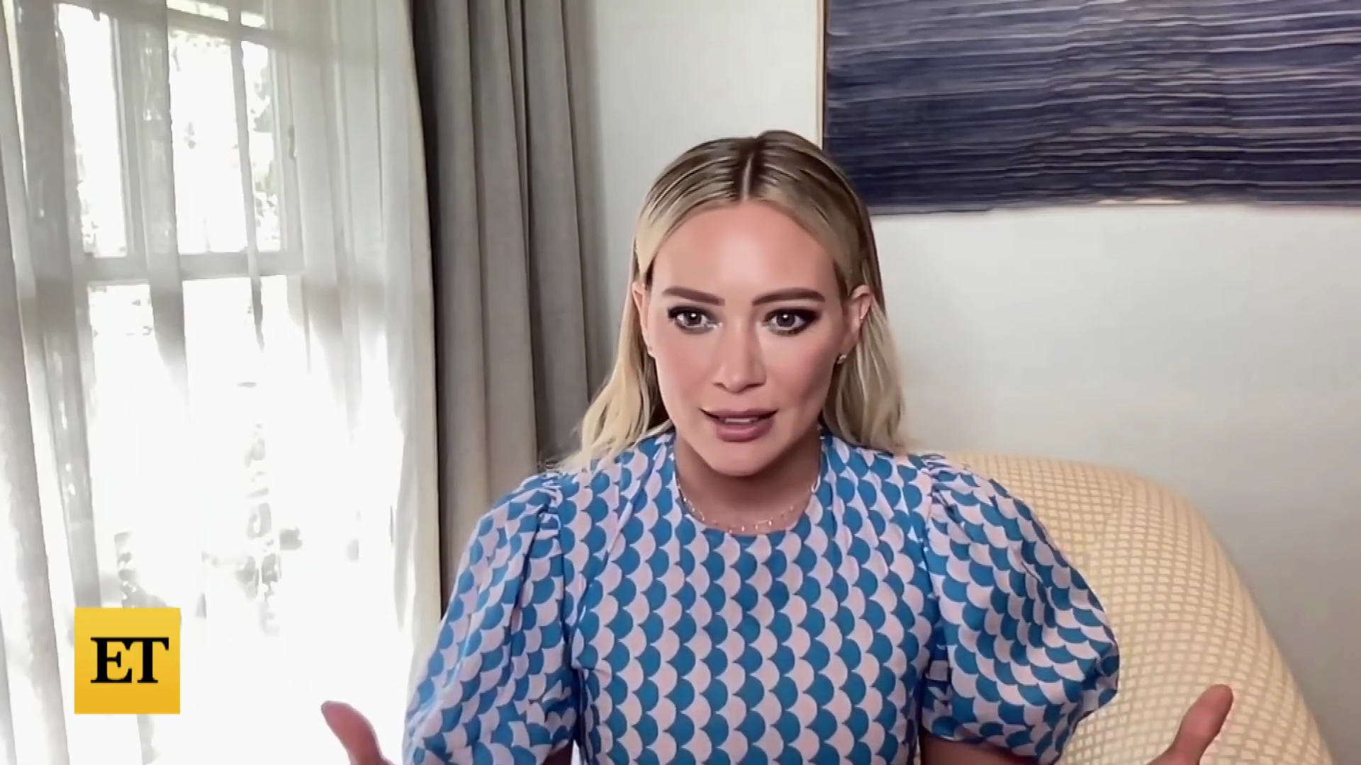 DailyDuff-dot-nl_2022EntertainmentTonight0035.jpg DailyDuff-dot-nl_2022EntertainmentTonight0035.jpg