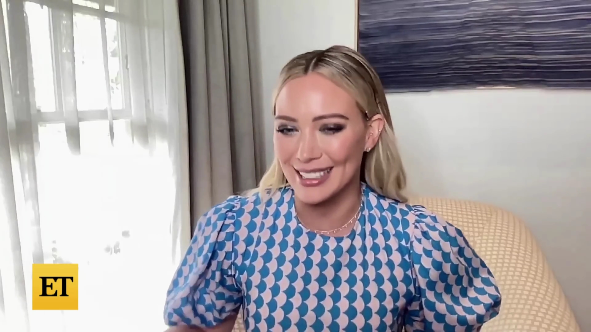 DailyDuff-dot-nl_2022EntertainmentTonight0094.jpg DailyDuff-dot-nl_2022EntertainmentTonight0094.jpg