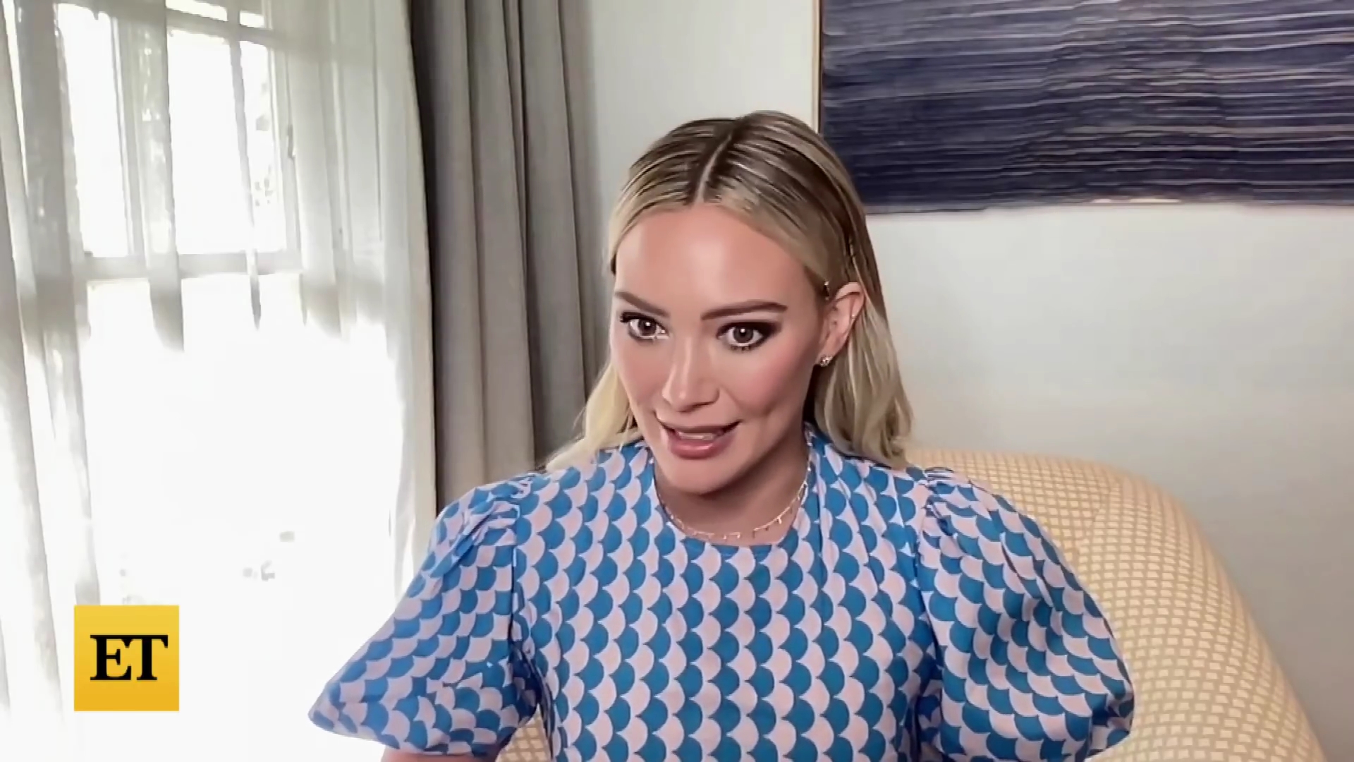 DailyDuff-dot-nl_2022EntertainmentTonight0242.jpg DailyDuff-dot-nl_2022EntertainmentTonight0242.jpg